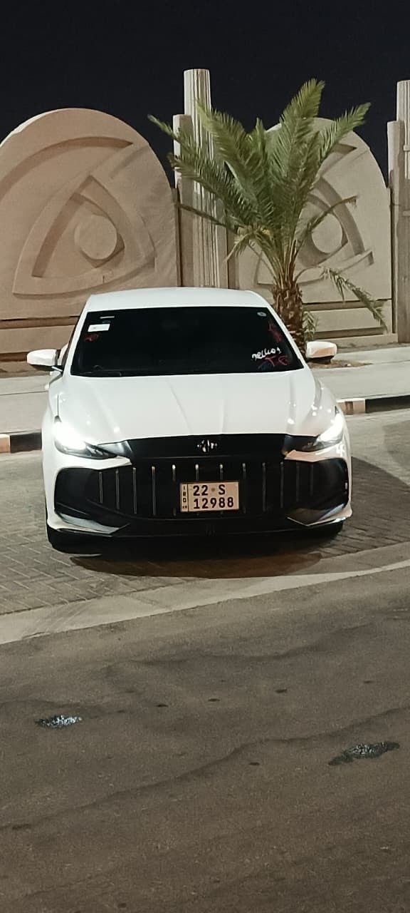 ام جي GT5 • ٢٠٢٥ • ٥٥ ألف