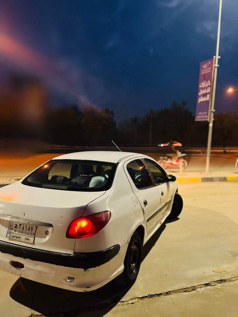 بيجو 206 موديل 2007 تبريد ثلج التوربين مال كير يحتاج تبديل لين بي صوط والبوند لون رصاصي بس هسه مغلفة بستيكر مكان السيارة موصل 
السعر 38 وبيها مجال 
للاستفسار ***********
