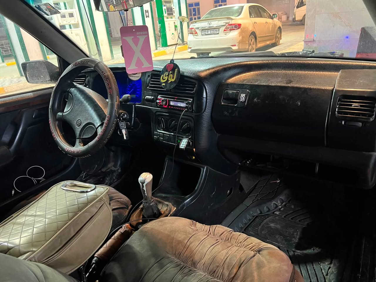 السلام عليكم
كولف 1993محرك 1800 تك باب محرك قبل شهر شديته رقم بسمي  كهربائيات وضع شركه كلشي بيها شغال مثل الشركه السياره يرادلها غرفا و صبغ بس السعر ٢٨وبيها مجال 

مكان السياره صلاح الدين ***********
