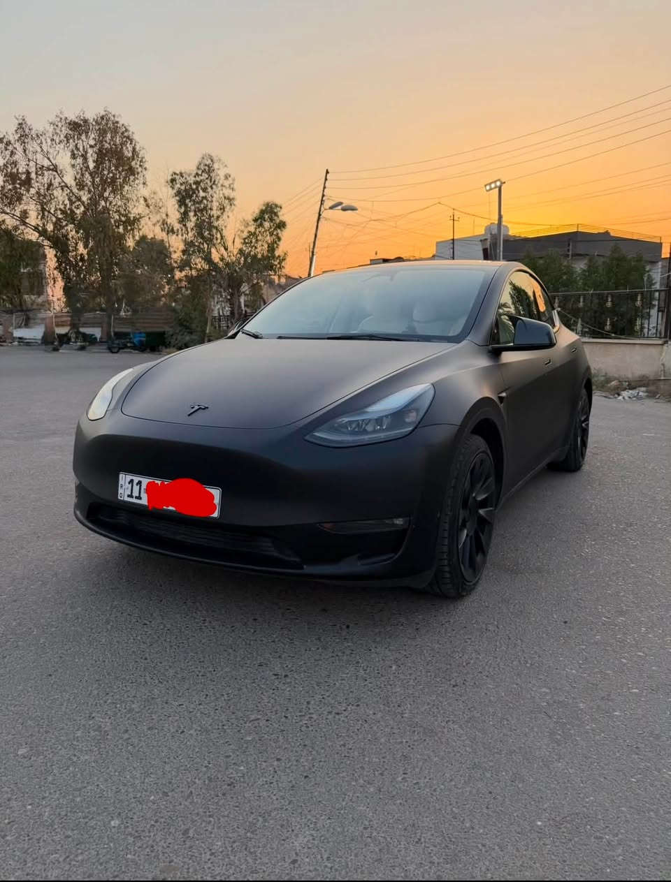 سيارة للبيع 
TESLA Y 2023 
تسلا موديل Y Long Range موديل 2023
المحرك: كهربائي بالكامل⚡️
Dual motor online 

بطارية كبيرة
تمشي بالشحنه 560KM
بدون ايرباك
لون اسود مغلفة PDF اسود طافي
ماشية 64000 ml
⚫️حادث ضربة خفيفة من خلف
⚪️السعر من خلال تعليق ارد عليك او ارد عليك على الخاص 
‎📞رقم تواصل *********** واتساب
