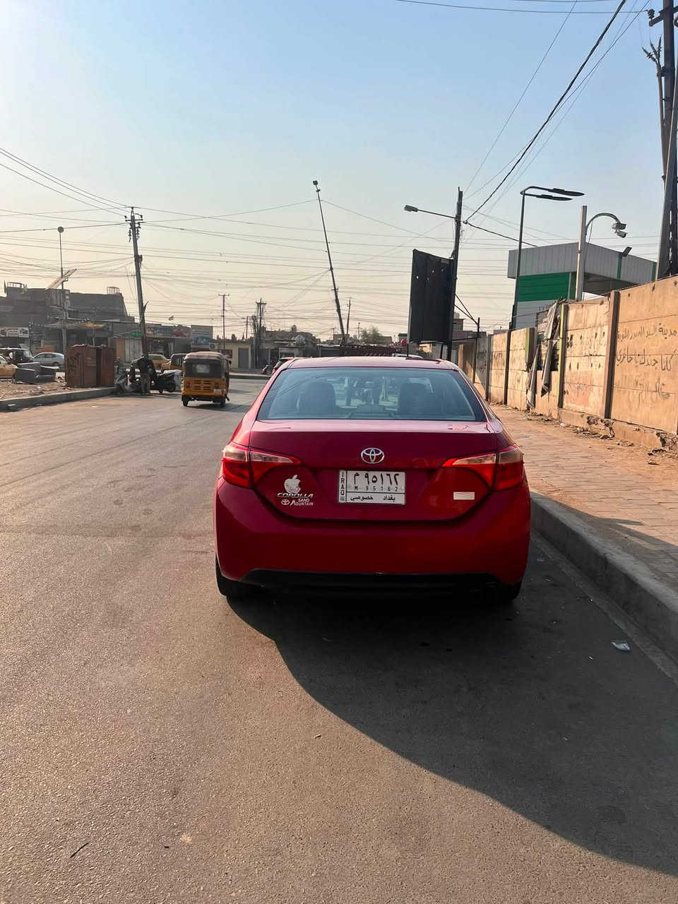 كورلا ٢٠١٩
مواصفات المعروفه ل le 
السيارة بصمة وتشغيل عن بعد
ماشيه ٩٥ 
السعر ١١٧ وبيه مجال
المكان بغداد مدينة الصدر
الهاتف ***********
