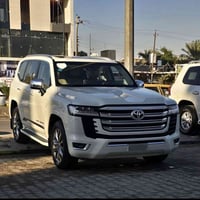 لاندكروز موديل 2023 ابيض VX توين تيربوا رقم شبه مميز مكرر ارقام نضيفة ...