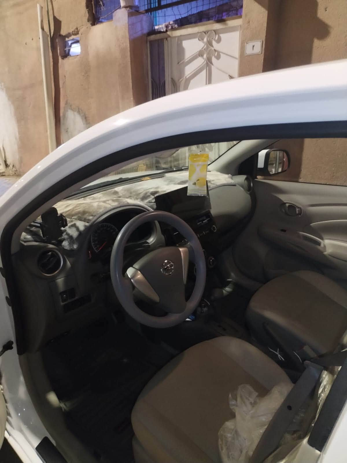السلام عليكم نيسان سني موديل٢٠٢٥ سياره كفاله عامه رقم اربيل سياره ماشالله جديده لوك تبريد ثلج ماشيه ١٥ الف مكاني بصره حيانيه

السعر ١٢٨
رقم الهاتف:***********
