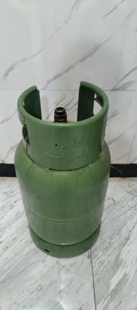 قنينة غاز • فارغة • ٤٥ شراي