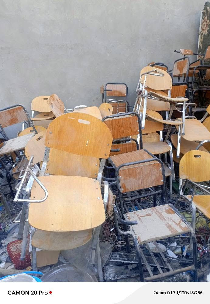 كراسي جامعيه القطعه 10 الف حي ميسان 
*********** النجف, العراق

