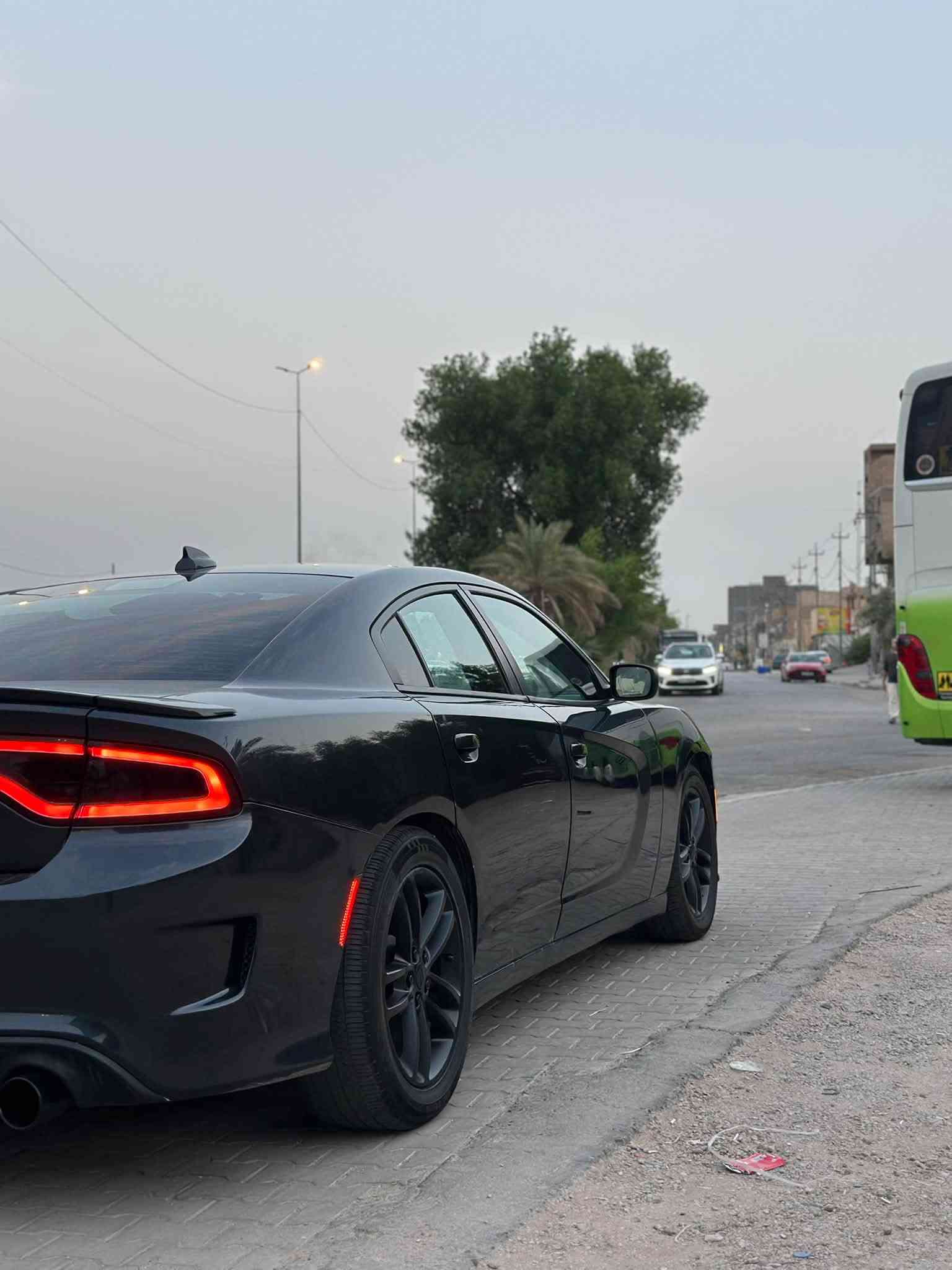 تشارجر 2019 sxt super trackback
دفع رباعي فاصله اني

- رقم بغداد انكليزي باسمي اداورلك بنفس اليوم ماعليها غرامات ولا شي 

- ماشية 94mi المكينه بلادي كير بلادي شرط الفحص وترايك وين مايعجبك 

- حادثها بامريكا منزل صورها وبالعراق صار بنفس الصفحة جاملغ خلفي وباب خلفي كلير بدون معجون الجاملغ بس الباب مبدل والسياره بيها شخوط بسيطة وحتى السونار موضح كلشي

- مواصفاتها 
Super trackback ( بالشاشه تطلعلك صور مكينه RT و اوبشنات تحكم سبورت بكلشي بيها ) 
شاشة الجبيرة كار بلي 
شفتات ستيرن قابله لتغير سرعه استجابتها 
كت سكات محدث بالكامل 
عدسات وحاجب جدد 
تبريدها ثلج مسويله صيانة 

والسعر : 175 وبيها مجال جيه وآسف على الاطالة

مكان السيارة بالنجف
***********

