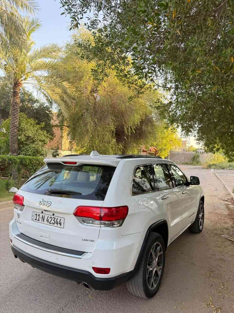 تحية طيبة 

جيب خليجي لمتد بلاص 
فوول 3 شاشات 

خليجي موديل 2019

ماشية 60 مايل حقيقي 

كير مكينه برغي ممفتوح بيهه

المكان بغداد زيونة 

بيهه 3 مكانات بارد 

راسلني خاص احولك السونار وبخدمتك

السعر 250$

***********
