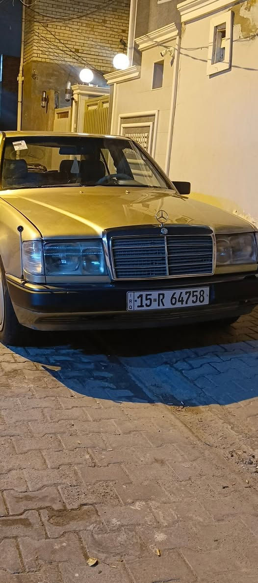 للبيع!! 
مارسدس موديل ٩١
سياره نضيفه بمعنه الكلمه.. 
مصبوغه عام 
مكينه وكير كفاله عام لا تبخير ولا تنقيص 
مكينه بط تحوير 
رقم انكليزي مداور ثاني يوم!! 
السعرر 55 وبيهاا مجال قليل.. 
الاستفسار اكثر اتصل.. وبل خدمه 
‏‪***********‬‏
