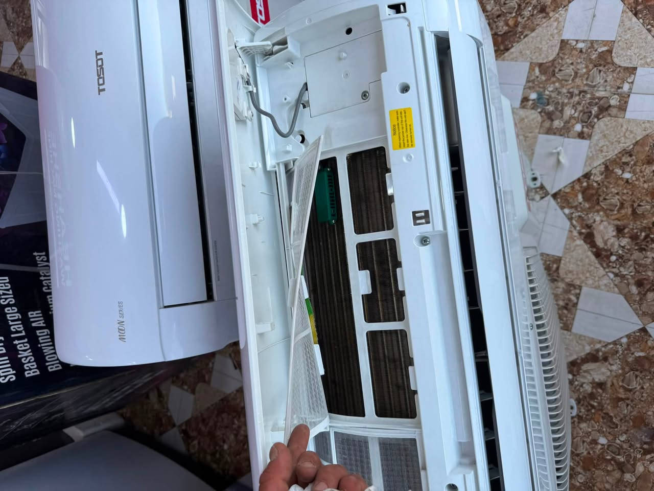 توسوت 1 طن عدد 2 بلادي مداخل تصليح نضيفات بس تشد عنواني الرمادي شارع الجرايشي خابرني وتدلل ***********
