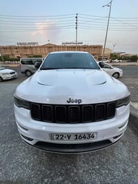 جراند شيروكي • ٢٠٢٠ • ٦ سلندر