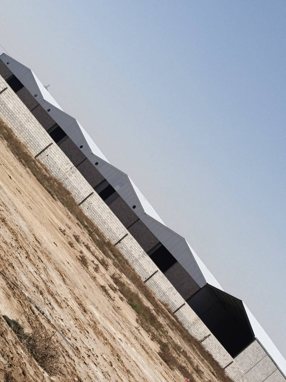 حدادة • هياكل حديدية • كرفانات