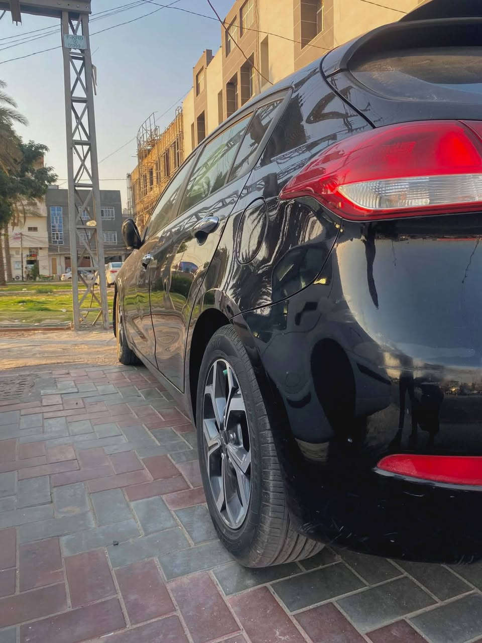 🫡سلام عليكم فورتي 16،  للبيع 
شاصي بي تعمير صور بل منشور 🚙

مواصفات عاديه 💫

مكينه گير ✅

تبريه تتفئه ✅

حداديه امامي ✅

حداديه خلفي ✅

قبل اقل شهر سويته ادامه ✅

ماشيه 119🚙

💵 السعر 78وبيه مجال 

رقم بغداد نكليزي ❇مكاني كربلاء

رقم ‏‪

***********‬‏💌
