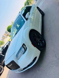 كرايسلر 300 • فول • موصل الزهور