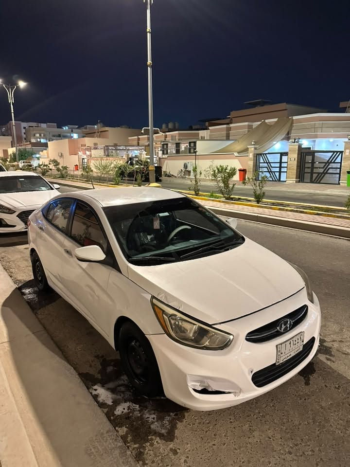 اكسنت • ١٦٠٠ • ضربه