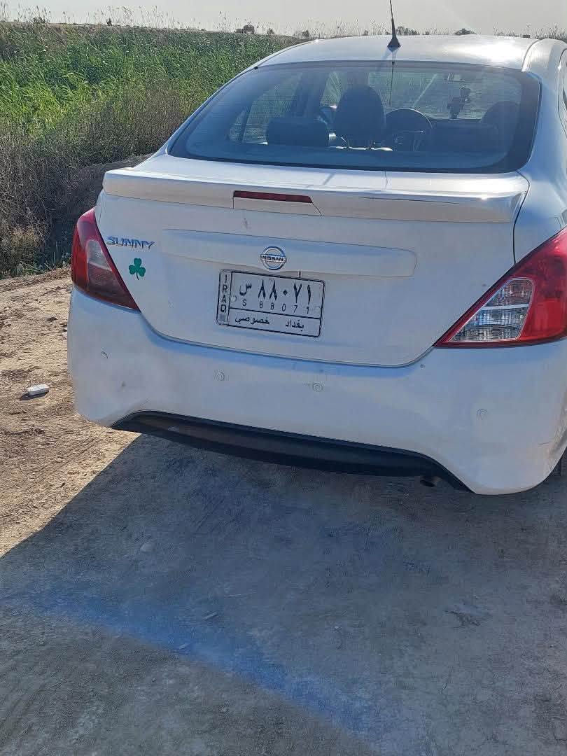نيسان سني مديل ٢١ ماشيه ٣٠٠ وهاذه سونارهه موجود ويه الصور السعر ٩٠ وبيهه مجال
***********
