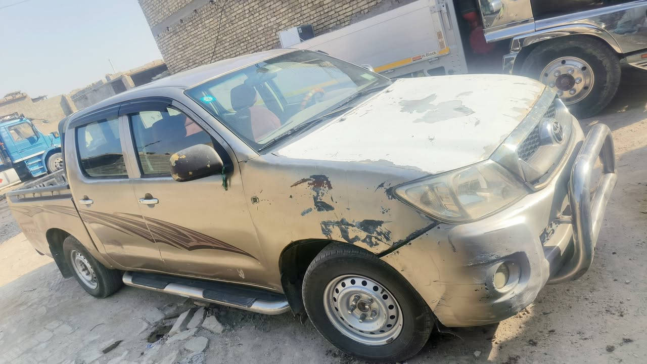 فلاونزه تيوته موديل ٢٠٠٩ رقم واسط بسمي ***********//***********
