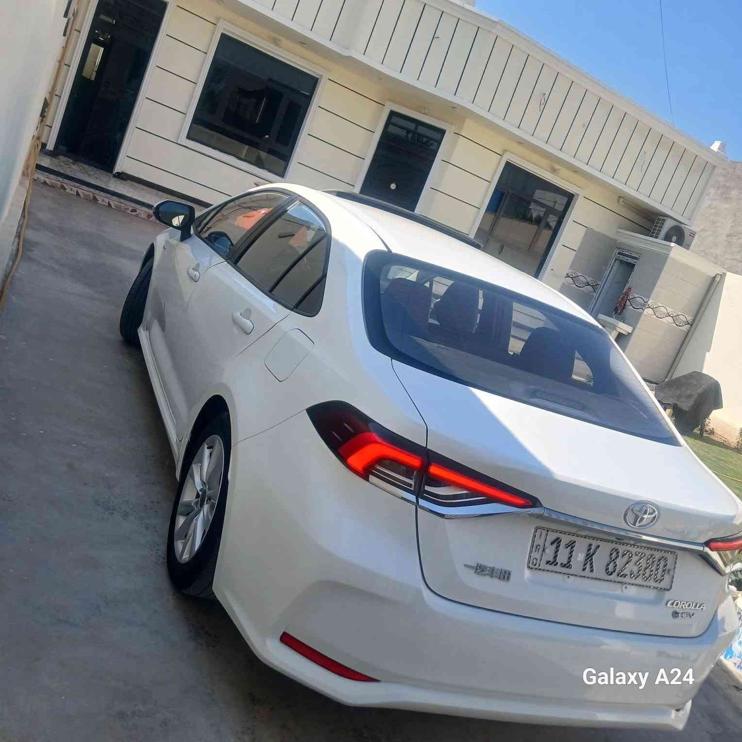 سلام عليكم للبيع او مراوس حسب القناعه كورلا موديل 2025 خليجي هايبرد ماشيه 26 كير محرك شركه سياره مكفوله كفاله عامه فول مواصفات بصمه فتحه داخل اسود شكل لخليجي رقم بغداد الجديد بأسمي شخصيآ مكاني بغداد السعرر 158 وبيهه مجال الطيبين لاستفسار ***********✅

نص مكتوب في الصور:
- Galaxy A24