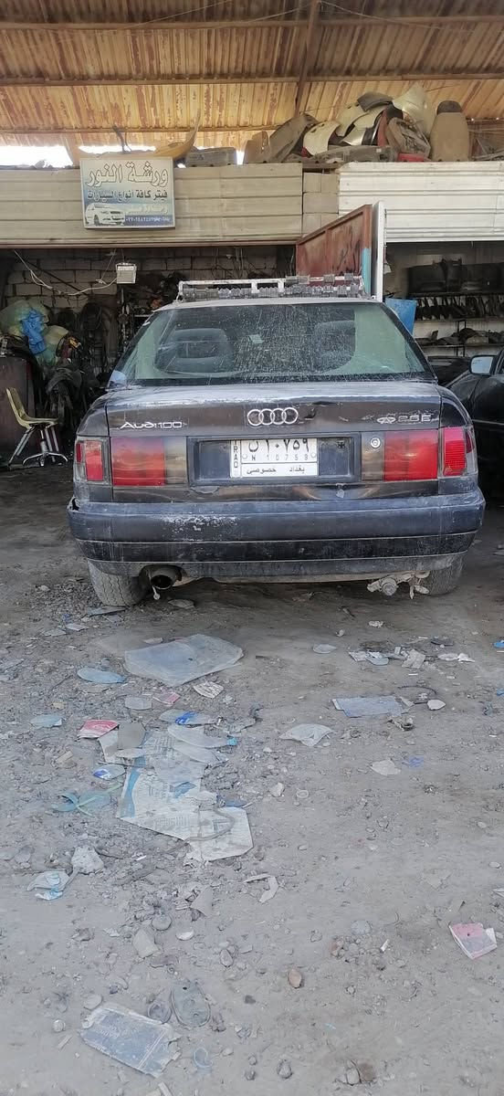 مكلف بالنشر 
اودي مكينه كولف كير عادي بيه دخان سيارة شغاله وتمشي مال حمل او تسقيط رقم بغداد باسمي السعر 20 وبيه مجال او مراوس بصفره رقم صاحبهه‏ ‪***********
