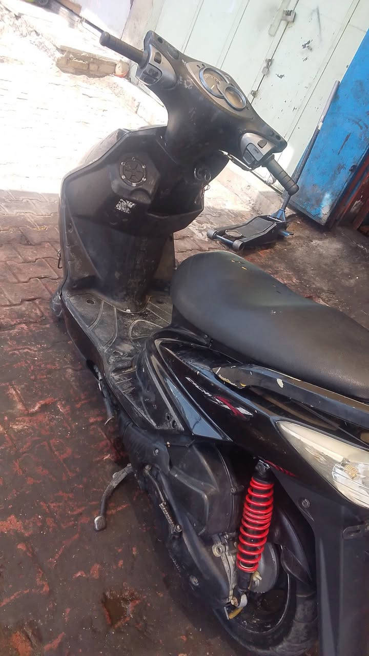 سلام عليكم ورحمه الله سكنس فحل كلهه ختم واحد طستهه تخبل جاهزه منضومه زنون فقط فلتر شوته نقصهه مراوس حسب القناعه ***********
