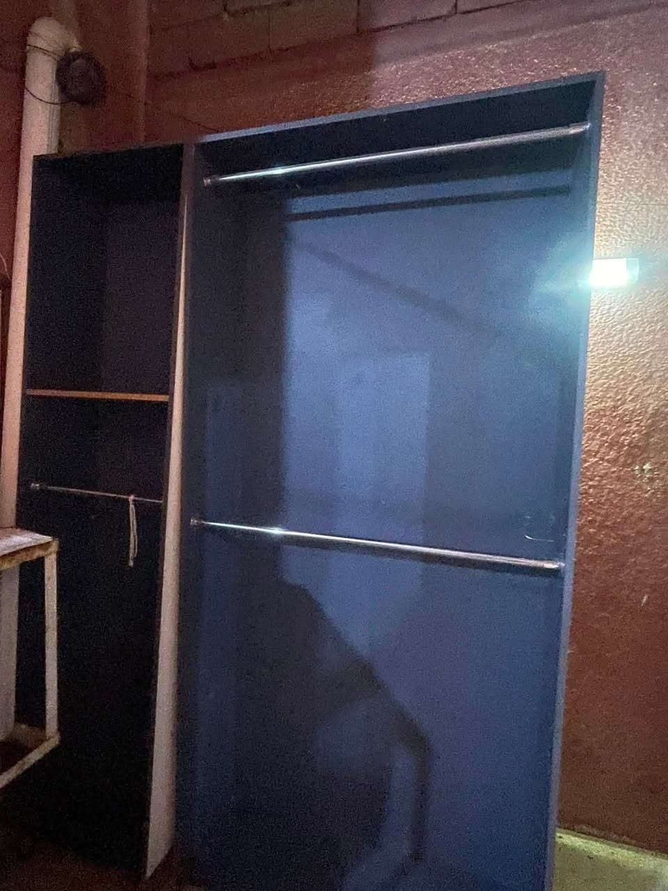سلام عليكم خوان غراض محل البيع كاملات ميوزه ورفوف كلشي موجود حته تعاليك وكرسي محل إذا عندك محل او تريد تفتح محل كلشي موجود وغراض شرط كله اصلي وكله جديد ستخدام قليل حته لعابات رجاليه موجوده 
العنوان بصره قبله 
 بي واتساب ***********
أسعار مناسبه جدن ولي يفيدنه انه خادم
