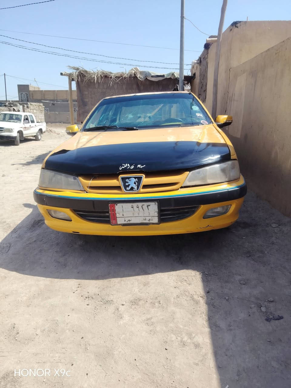 سلام عليكم بيجو بارص موديل ٢٠٠١١ البيع سياره كهربائات كلها شغاله كير مابيه شي مكينه بيها خيط دخان قليل  اتكفلك سرقه وعشاير ما اندل راعيها ب14 وبيها مجال مكاني ديوانيه رقمي ***********بي واتساب

نص مكتوب في الصور:
- HONOR X9c