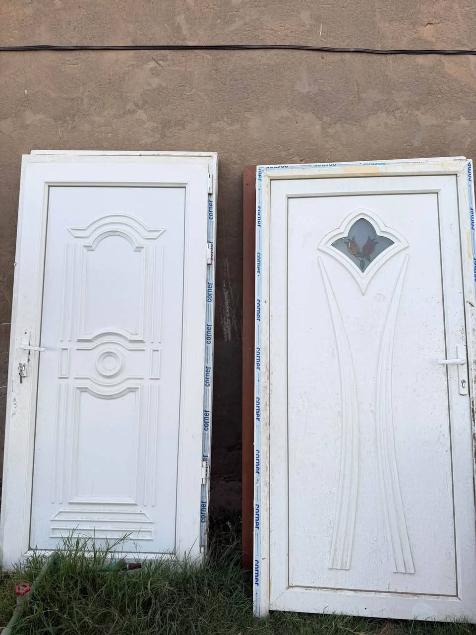 ابواب للبيع بسعر كلش زين
اتصل بس  
***********
