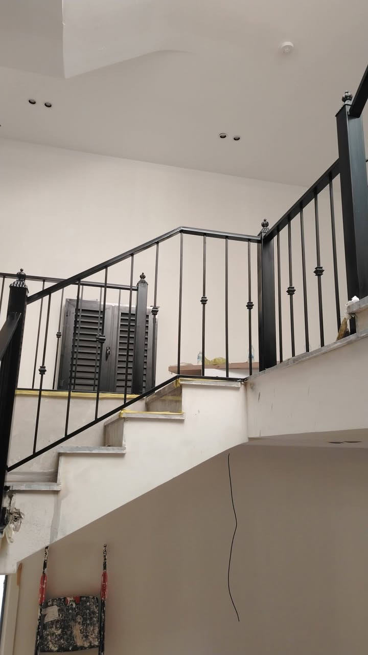 حداده عامه  وديكورات     للتواصل ***********

