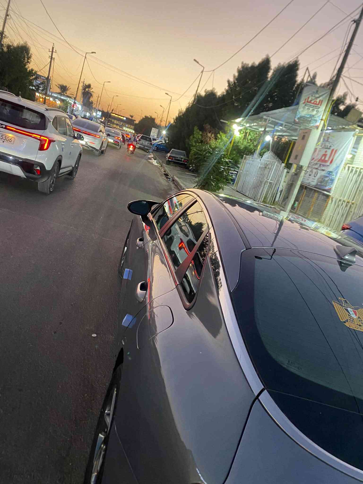 السلام عليكم كي فايف 2021  فول عده الفتحا 
تحديد مسار قياده ذاتيه كامره خلفيه شاشه كبيره تحكم جهتين ويل بلادي كير مكينه مكفول برغي ممفتوح  صدر جديد  مكينه ١٦٠٠ 🔥 سياره صبغ قطعتين وبيها شخوط سويتهم كلير سياره بدون دواخل ليبل واحد كفاله عامه من داخل بدون نقص  السعر خاص تفضل وتدلل بيع او مراوس مناسب عنواني بغداد ***********
