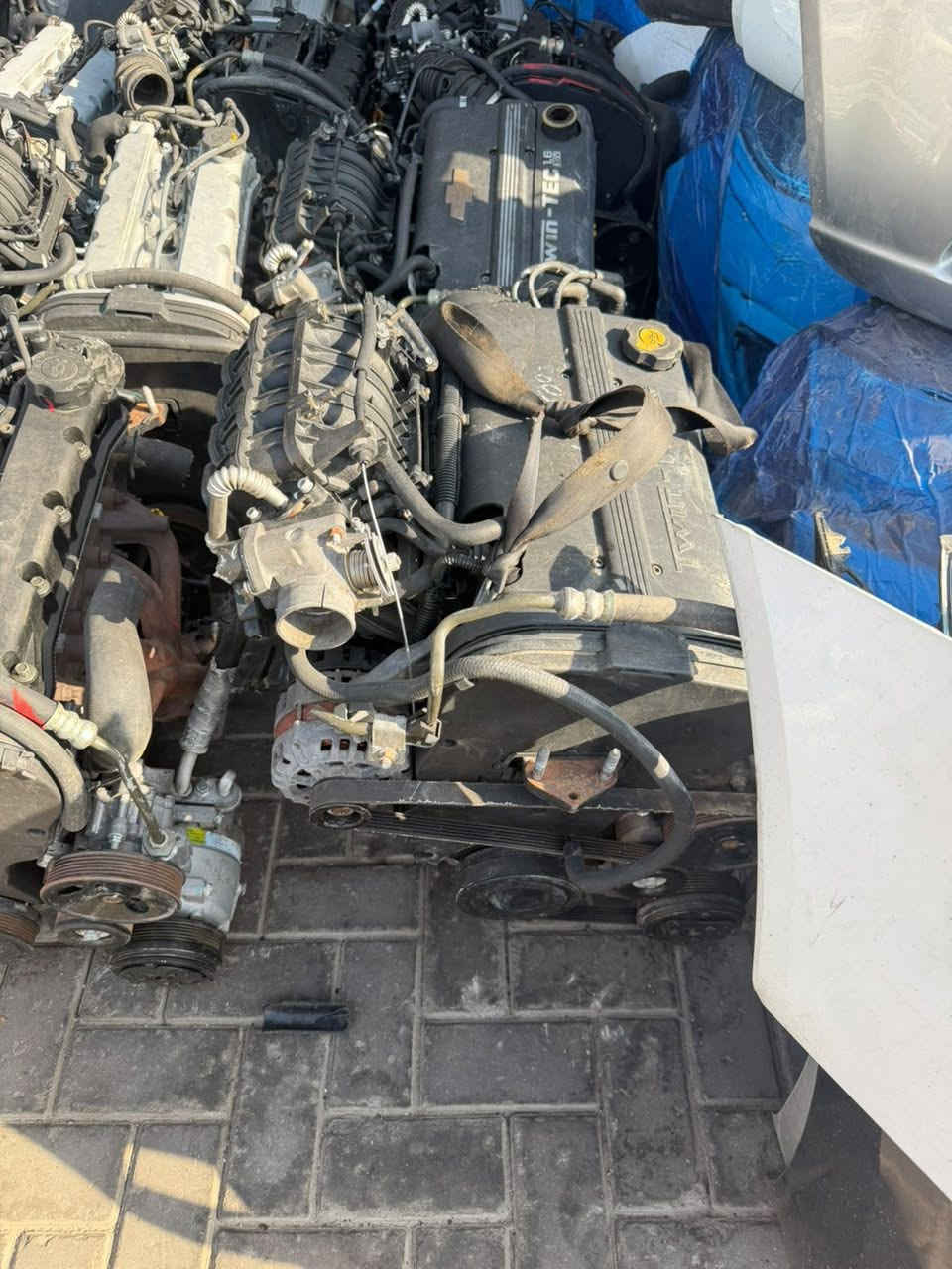 السلام عليكم 
محركات اوبترا مال حاويه شرط الشغل وضمان 
متوفر فتح وشد 
كير اوبترا+ كير افيو اوتماتيك وعادي 
محرك افيو مفتوح 
محرك فورنزا 
محركات +كير فيرنا عادي واتماتيك 
العنوان /الطالبية 
إي استفسار على رقم 
***********
