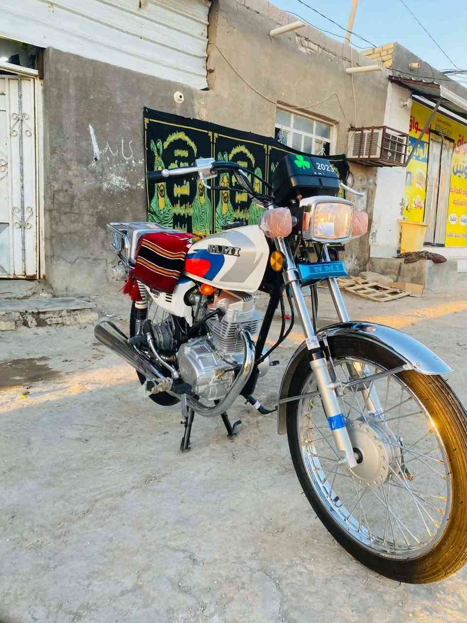 السلام عليكم نامه 26 اوراق سكنر غراض كله شلامجه دراجه حيل جديده شرط برغي مامفتوح بيها مكاني سماوة مركز سعر واحد و50 وبيها مجال كلش قليل  ***********
