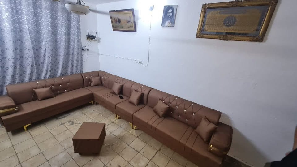 متوفر ديوان جديد وتخم للبيع حسب طلب الزبون سعر المتر يبدي من65 الف توصيل متوفر 
للحجز راسل الرقم واتساب 
***********
