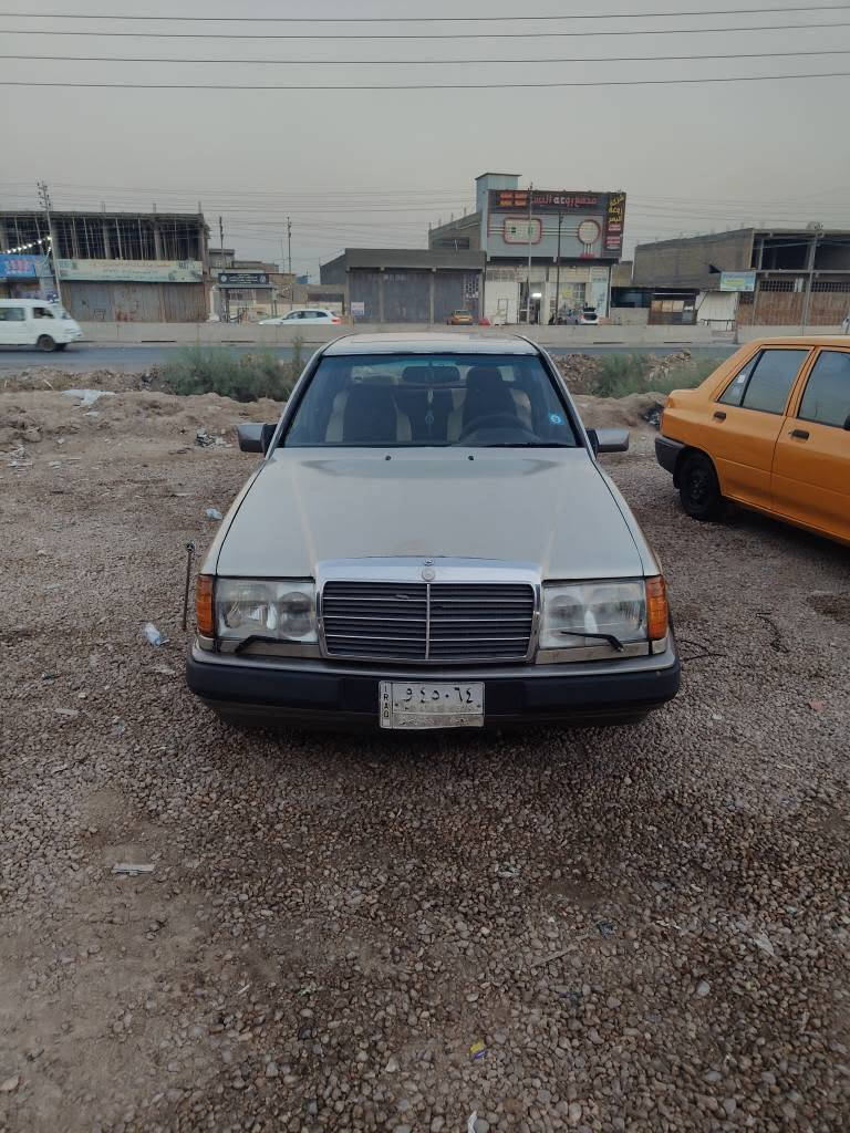 مارسيدس دب 300 موديل 1987 رقم بغداد.. مكينة وكير محور بطه 2500... كهربائيات كله شغاله قواعد دبلات وحده معمرة  شي بسيط والثاني ابلاد حدادية صدر جديدة خاليه من اي خياسات.....تايرات نص ونص ...غرفة كلش نضيفة ودوشمة جديده 
السعر 44 وبيها مجال بسيط ( بيع مستعجل ) او مراوس

للاستفسار عالخاص او الاتصال على الرقم التالي *********** ابيع كوم حديد تفحص تاخذ ديوانية, القادسية
