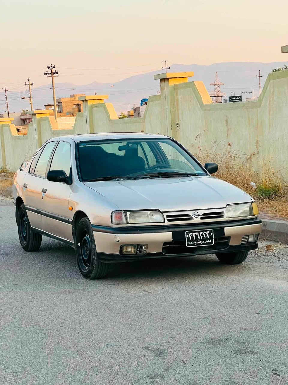 نیسان پرایمەر 
مۆدیل 1991 
ئارم سلێمانی 
مەکینە  و گێر بەشەرت 
تایەوو ویلی لۆک 
بۆیاخی تازە
مەکینەی تازەی خراوەتەسەر
مەجمووعەی سوکان تازە
کامل مەسرەف کراوە
ئەوەش رەقەمی خاوەنی 

***********
