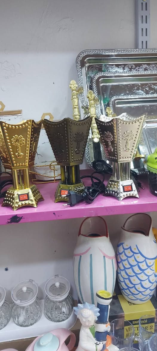 اهلآ وسهلا بكم  نوفر لكم مواد منزليه وحاجة الف وانسب الأسعار  العنوان ماقبل اسواق الشورجه قرب الكرادين منطقة الطي  يوجد خدمة توصيل داخل الطي؟  وارجو المتابعه 🥰🥰 🥰بناية حجي حسين الكرادي؟ ***********
