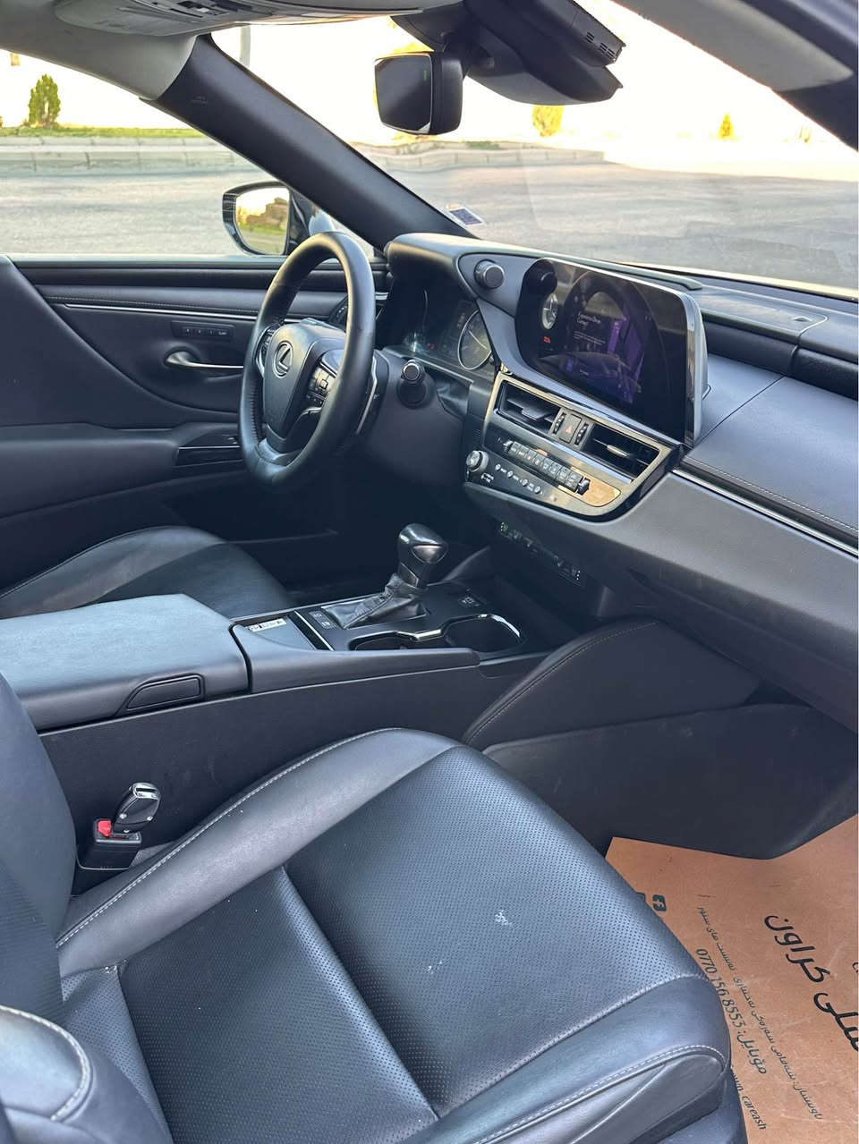 🚘 Lexus ES 300h 2023 | Full Option 🔥

✨ Lexus 300h مودێلی 2023
▪️ حەجمی 300h — Hybrid
▪️ 94,000 KM ڕۆشتووە
▪️ بێ بۆیاخە، تەنها 1–2 پەڵەی ساردی هەیە
▪️ بە تەواوی PPF کراوە لە ڕەها ئۆتۆ
▪️ Full Option و زۆر پاک و پارێزراو

⭐️ مواسەفاتەکان:
• شاشەی گەورە
• حەساس و ڕادار360
• کوشنە سارد و گەرم
• کوشنە Memory
• تەبریدی دوو زۆن
• مەرکەزی سوکان کارەبایی

• و زۆر مواسەفاتی تایبەتی تر…

🔥 سەیارەکە نمونەیە و بۆ کەسێکە کە سەیارەی پاک، فول‌ئۆپشن و بێ مەسرەف دەوێت.

💰 نرخ: 278 گەڵاو
🤝 مەجالی برایانە 
***********
*********** السليمانية, العراق
