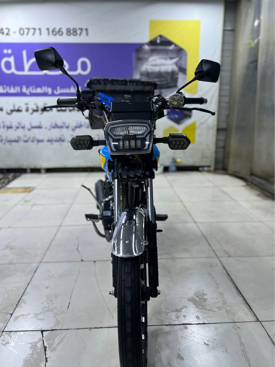 سونلك ايراني مكينه ٢٠٠ موديل ٢٠٢٤ 
دراجه جاهزه كامله مكمله مابيها اي نواقص بس الويل الخلفي بي عواج بسيط 
واوراقها موجوده والدراجه من البيت للشغل فقط ممشتغله دلفري نهائيا ولا متعوبه 
تانكي البانزين والصفاحيات اني مبدلهن ومالكيت مال ٢٠٠ ف شديتلها من ذني ام ال١٢٥ لأن القديمات جانن تعبانات وبيهن خياس شويه  
عدا الي ذكرتهن فوك كل الدراجه مكفوله مكينه وشاصي ومكفوله من الحوادث ومكفوله عشائريا وقانونيا
 
مكاني حي اور تقاطع الفلسطيني 

سعرها ٦٥٠ وبيها مجال بسيط

*********** بغداد, العراق
