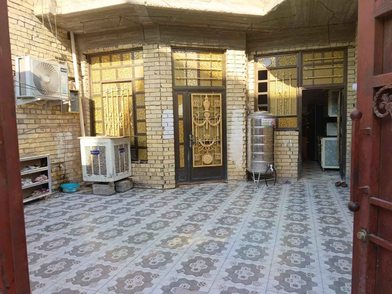 الشهداء حي لأمين • ١٢٥م • للبيع
