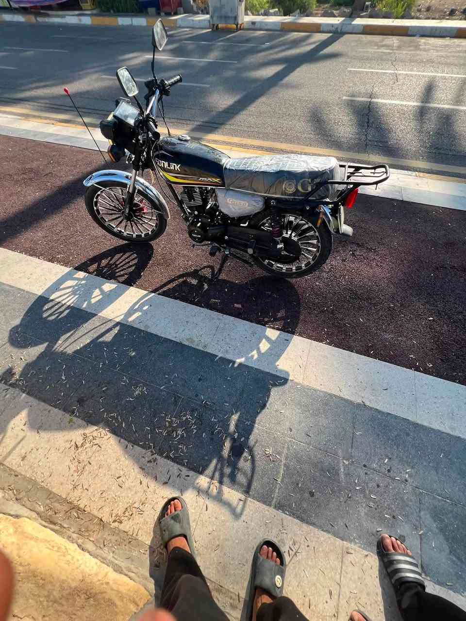 سيفان مديل2025درجه زيرو بس دشبول محترك سعر 800وبيه مجال لل طيبين***********
