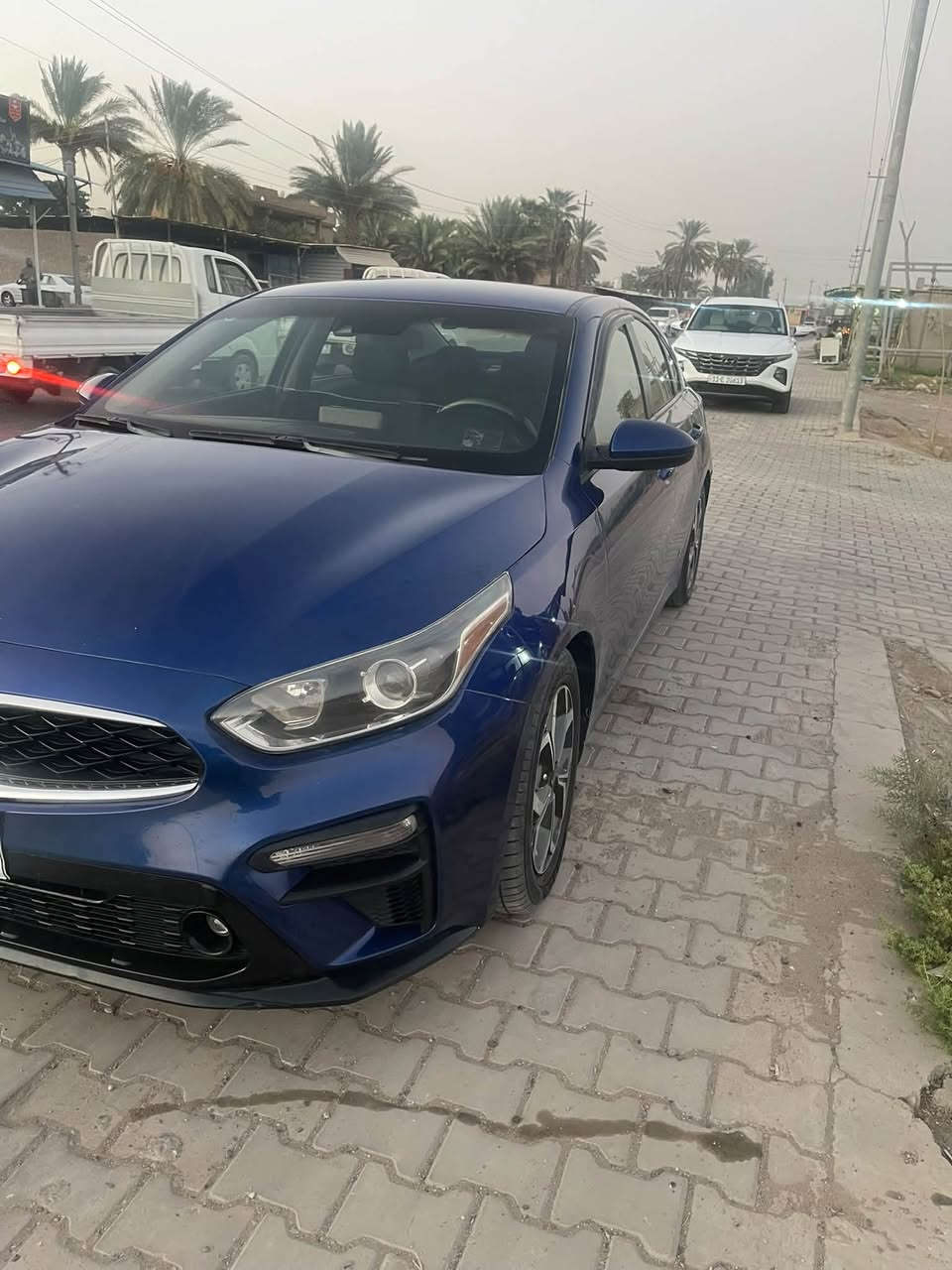 فورتي 2020 رقم بغداد موصفات العادية محرك الفين كير اي تي حادثهة جاملغ وبنيد  وبيهة سحبة ب الشاصي بسيطة مال امريكة وبهة بارد ب العراق السيارة خير من الله نضيفة وحلوة صدر تخم تاير كلة جديد تبريد ثلج ماشية ٩٤ الف السعر 110 وبيهة مجال بصيط مكانهة بغداد اليوسفية للاستفسار اتصل ***********
