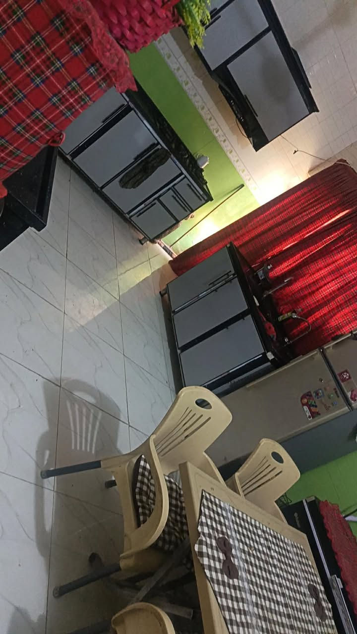 🏠 بيت للبيع – طابو صرف

💰 المطلوب: 51 مليون دينار
📅 التسديد كل الشهري: 280 ألف دينار

📍 الموقع: التقيّة الثالثة، قريب على جسر النجف

📐 المساحة: 200 متر
🏢 البناء: طابقان عكاده 

🔹 الطابق الأول:
• غرفة نوم
• صالة
• استقبال
• مطبخ
• مجمع صحيات
• دخلة خارجية
• كراج
• حديقة

🔹 الطابق الثاني:
• غرفتين نوم
• صالة
• مجمع صحيات

📞 للاستفسار والمراجعة:
مكتب المحيط لبيع وشراء العقار – الديوانية

📍 الشارع الحولي – خلف جامعة القادسية – قرب غسل غريب الطوس

☎️ الاتصال:
***********
***********

📲 واتساب
