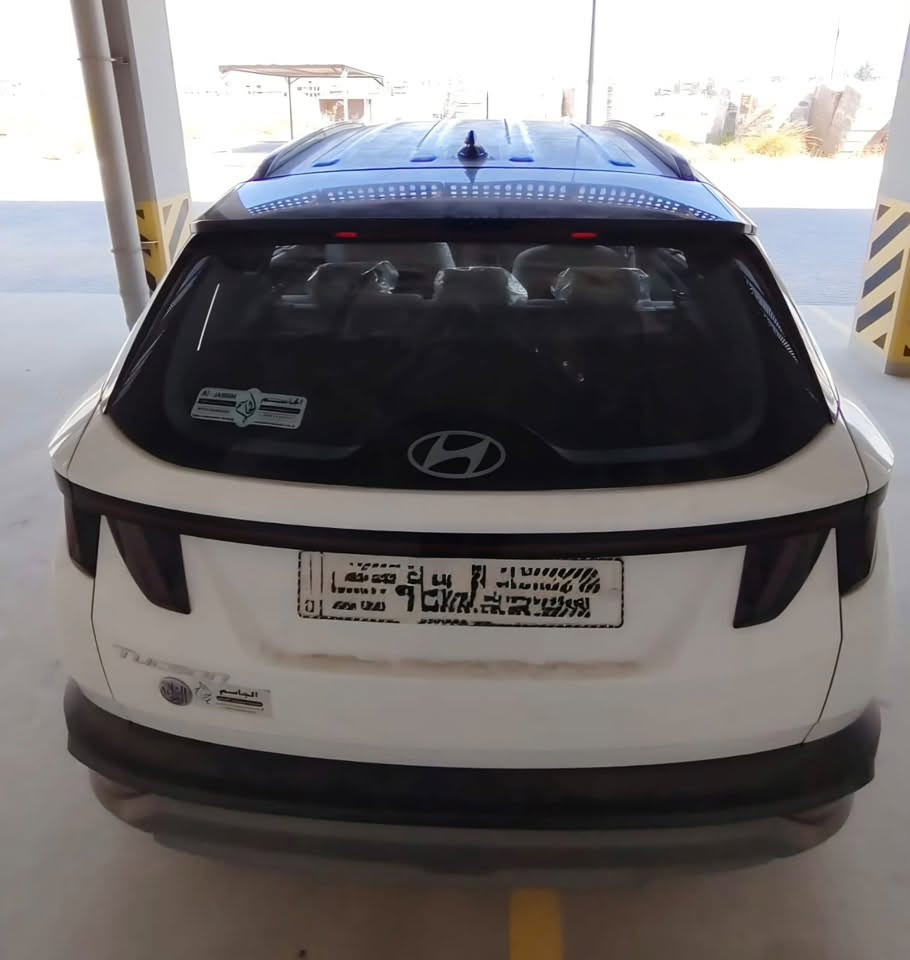 🚘 هيونداي توسان موديل 2026 – زيرو تقريباً
بغداد مثبت لوحات 
🔹 Two Tone – لونين
🔹 ماشية فقط 300 كم
🔹 بصمة
🔹 داخلية أبيض
🔹 كشنات تبريد
🔹 صندوق كهربائي
🔹 ويل كب 19 الجديد
🔹 بحالة الزيرو ✨

📞 للاستفسار: ***********
