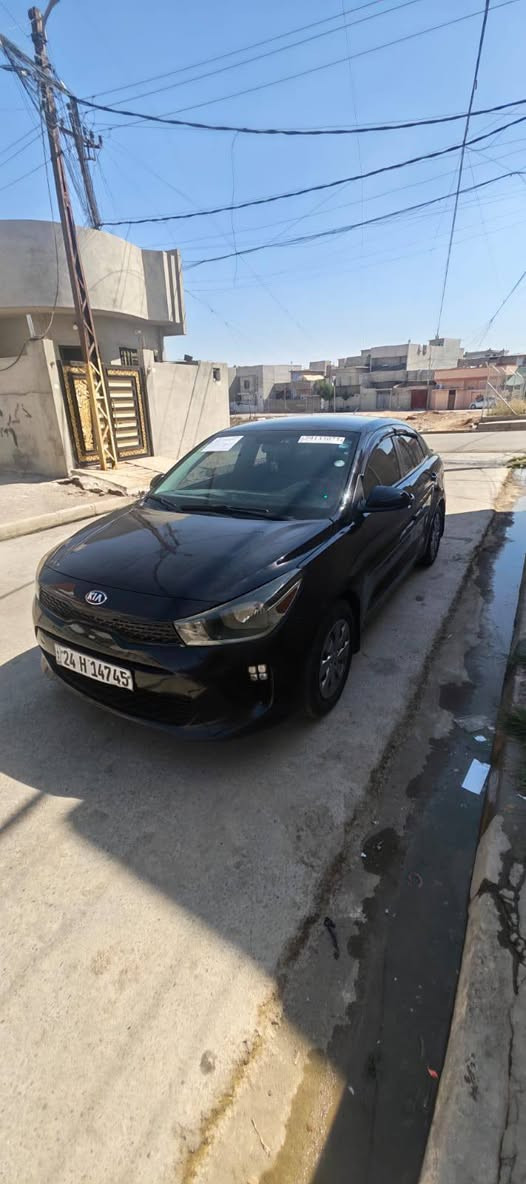السلام عليكم
كيا ريو 2020 بيهاا كاربون بانزين 
وارد أمريكي
المحرك :1600 دوش 
اللون :اسود
السعر 110 وبيها مجال
مواصفات معروفة 
داخل اسود 
ضرر بوند وشبر بجاملغين كدام 
مكان سيارة الموصل للاستفسار اتصل على هذا الرقم
***********
***********
