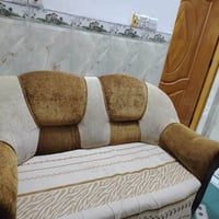 النجف الاشرف • صوفا • للبيع