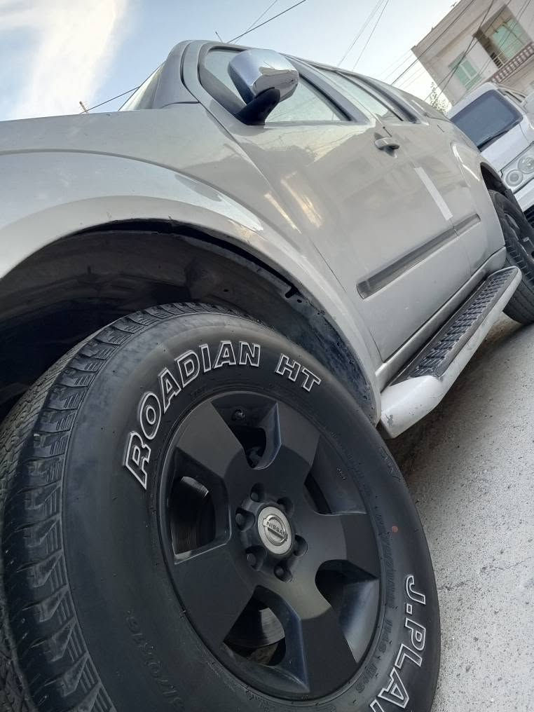 نيسان باسفاندر 2006 فول مواصفات 
سلڤر 4×4 دبل اكسل ناو زه رد تبريد تؤماتيك
نیسان پاسفاندەر 2006
خلیجی
گێڕ تۆماتیک
v6
4×4 of rowd
دەبل ئەکسل 
گێڕو مەکینەو تەبرید بەشەرت
تەبرید مەرکەزیی 
چوار تایەی نوێی ڵەسەرە
جام کارەبایی
تحدید سورعە
کوشن 3 ریز
کامیرا شاشه
حيزام سبوغ
غرامەی 75 هەزار
250 هەزار ڕۆشتوە ناو کرێمی زۆر خاوێنە ڵەگەڵ سپێری بیڵادی
نرخی تەنها 69وەرەقەو مەعامەڵەشی تێدایە
گۆڕینەوەش دەکەم
ژمارەی تەلفون *********** أربيل, العراق
