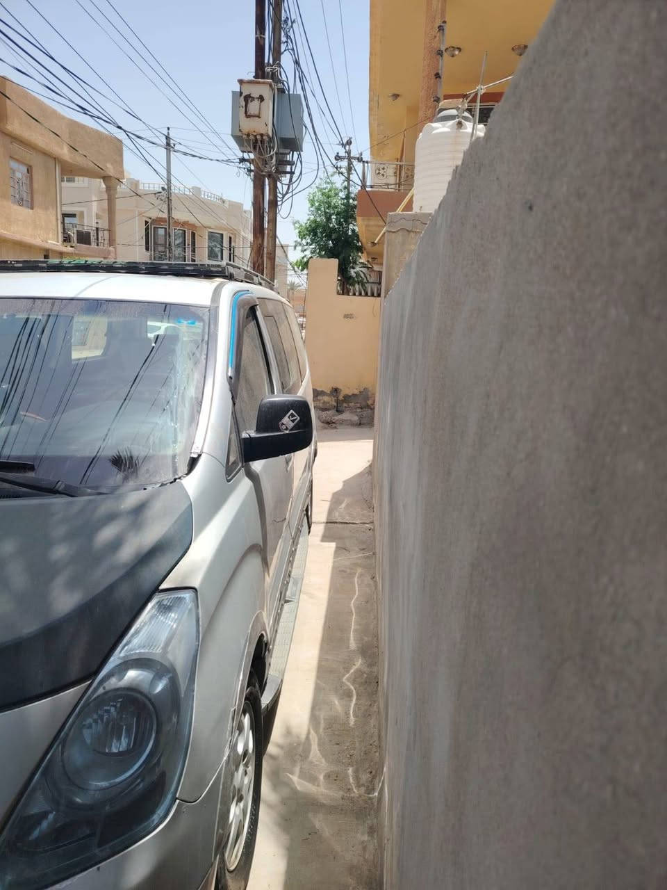 سلام عليكم ستاركس الموديل ٢٠٠٩ رقم بغداد لاستفسار *********** مكان ديالي لاستفسار رقم موجود
