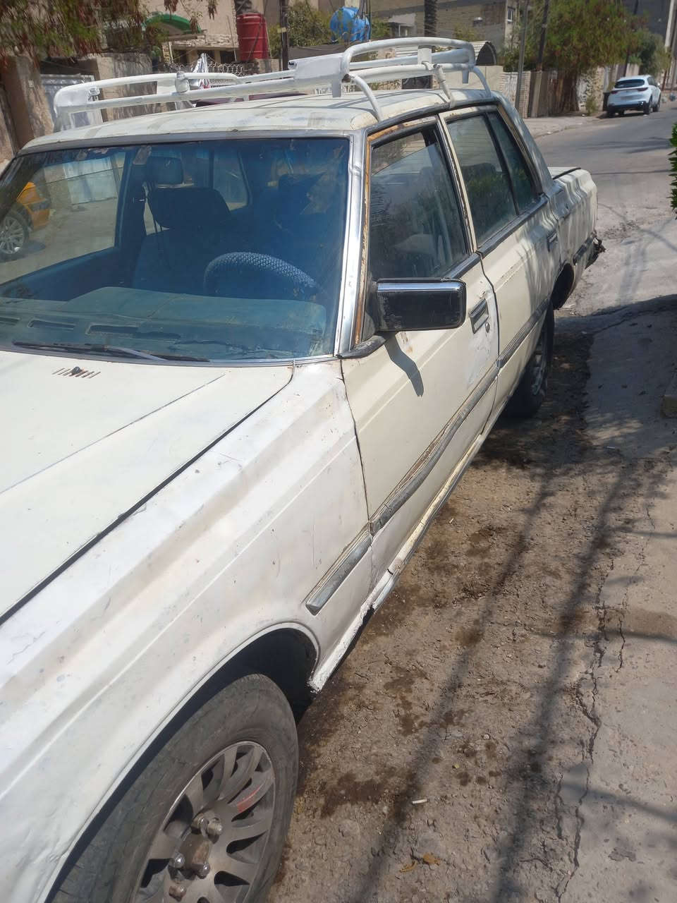 سوبر ٨٣ باسمي سنويه جديده محرك وكير زينات السعر ٢٠ العنوان بغداد البلديات ***********رقم انبار دولي
