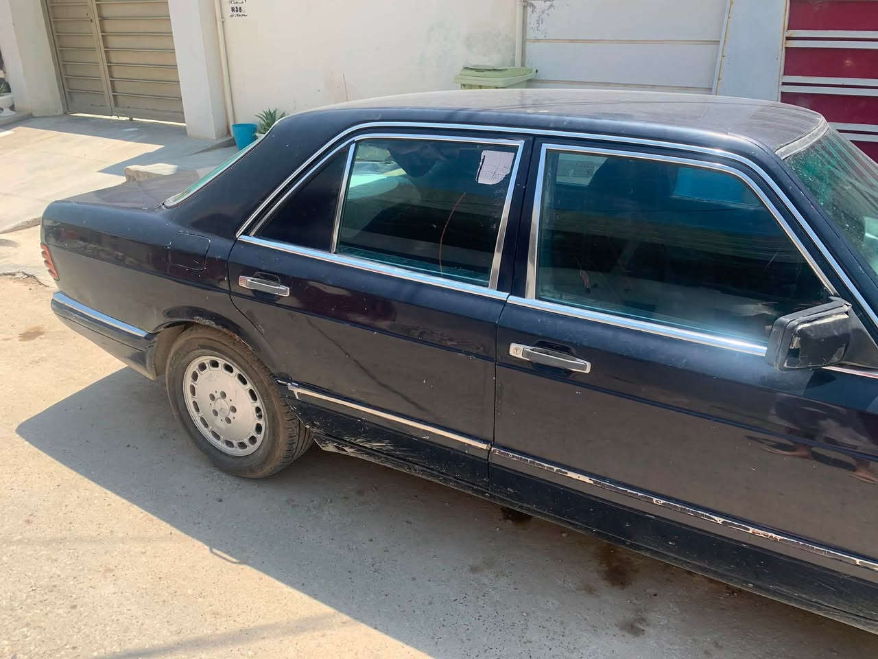 سلام عليكم 
للبيع مارسيدس موديل 89محرك بطه 3000
السياره بسمنه تريد تحويل او وكاله 
السعر من الاخير 24 عنوان سامراء 
رقمي ***********
