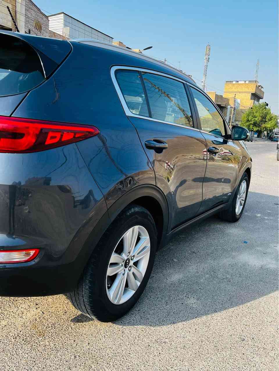 سلام عليكم للبيع كيا اسبورتج 2019 خليجي محرك 2400 مواصفات السياره نص فلول رادرات اشاير مري تحكمات استيرن قطعتين تبريد حساسات كامره تثبيت سرعه السياره مكفوله كفاله عامه من الصبغ والحادث وال تبديل بيه فقط رصعه باب الصدر رقم اربيل الدولي ماشيه 77 بسمي تحويل ثاني يوم السعر 157$ وبيه مجال العنوان بغداد اتصل *********** بغداد, العراق

نص مكتوب في الصور:
- MR. CLEAN CAR معجون صبغ تبديل بارد جهه السائق (جاملغ الامامي) سليم جهه السائق (جاملغ خلفي) سليم جهه الراكب (جاملغ خلفي) سليم جهه الراكب (جاملغ الامامي) سليم