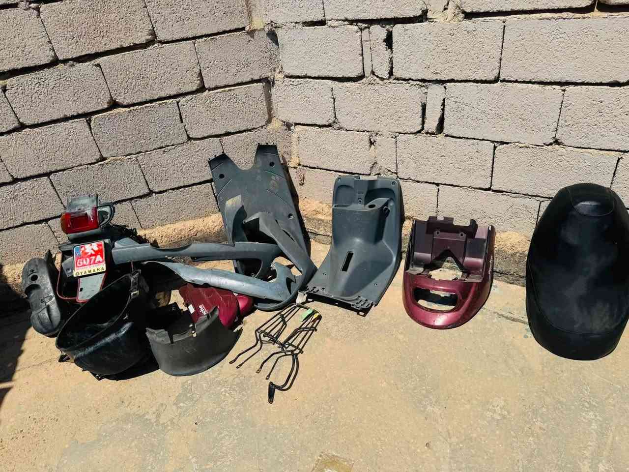 السلام عليكم
دراجه منغولي للبيع شاصي نضيف مكينه ناعمه كفرات كامله فقط يحتاجلها ترتيبات مكاني كربلاء سعر 200 وبيها مجال ***********
