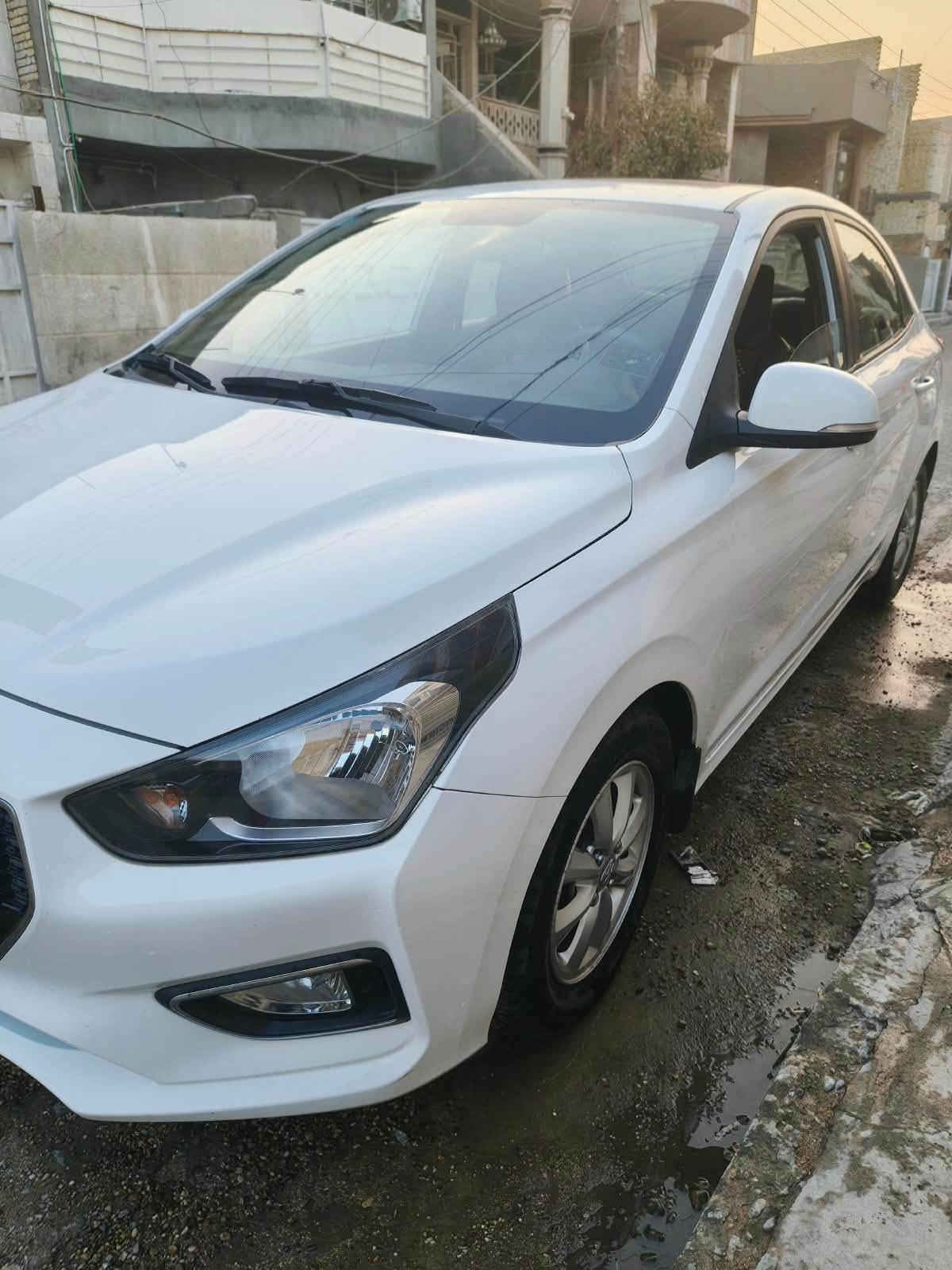 السلام عليكم 
للبيع
هونداي اكسنت رينا خليجي موديل 2020 
ماشية 50 الف حقيقي 
محرك 1400دوش اقتصادية كلش
 دبل قطره 
كير أوتو (اي تي)
 مكفوله من الصبغ والتبديل
بيها بارد بسيط كلش موضح بالسونر 
السياره فول مواصفات 
فتحة (سلايد)
شباج نيكل
شاشه و كامره
حساسات
تحكم ستيرن 
ويل كب 
اشاير بالمري 
بروجكتر
  دوشمه كشنات مكينه وكير مكفولات صدر تبريد تخم تاير جاهزه رقم بغداد الجديد باسمي انكليزي 
 سعر 103 بيه مجال بسيط 
***********
***********
بغداد السيدية
